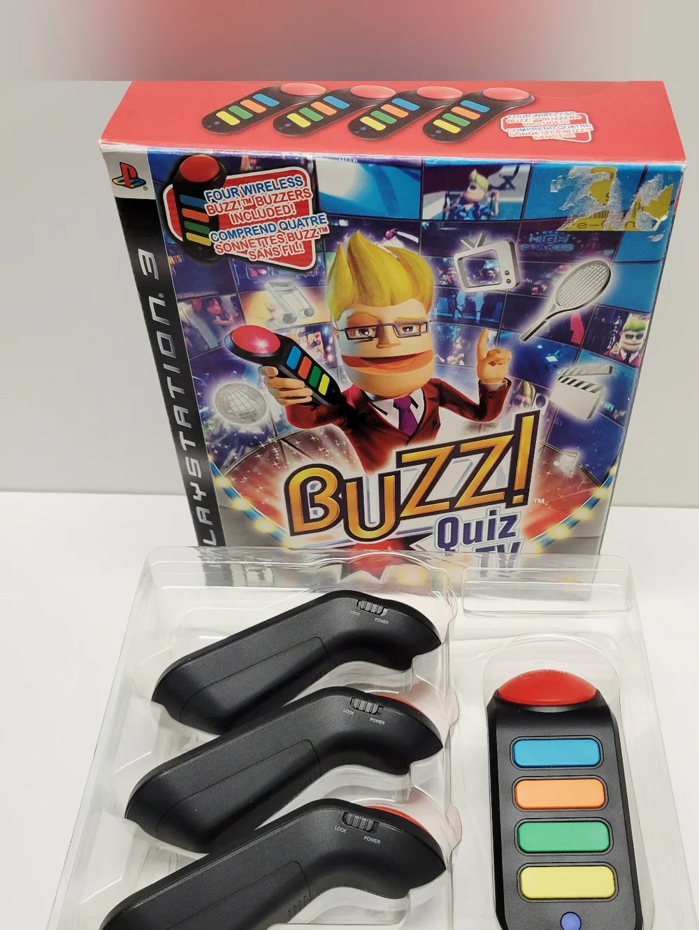 Buzz Quiz World Playstation 3 W/ 4 Wireless Buzzers (No Dongle) Good pre-owned